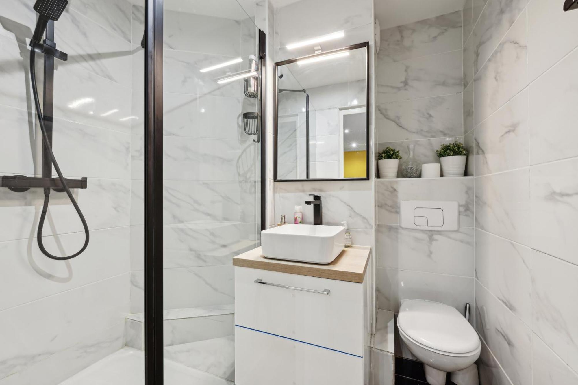 Grand F4 De 70M2 Pour 6 Personnes - Paris 12Eme Gare De Lyon, Orly Airport Lägenhet Thiais Exteriör bild